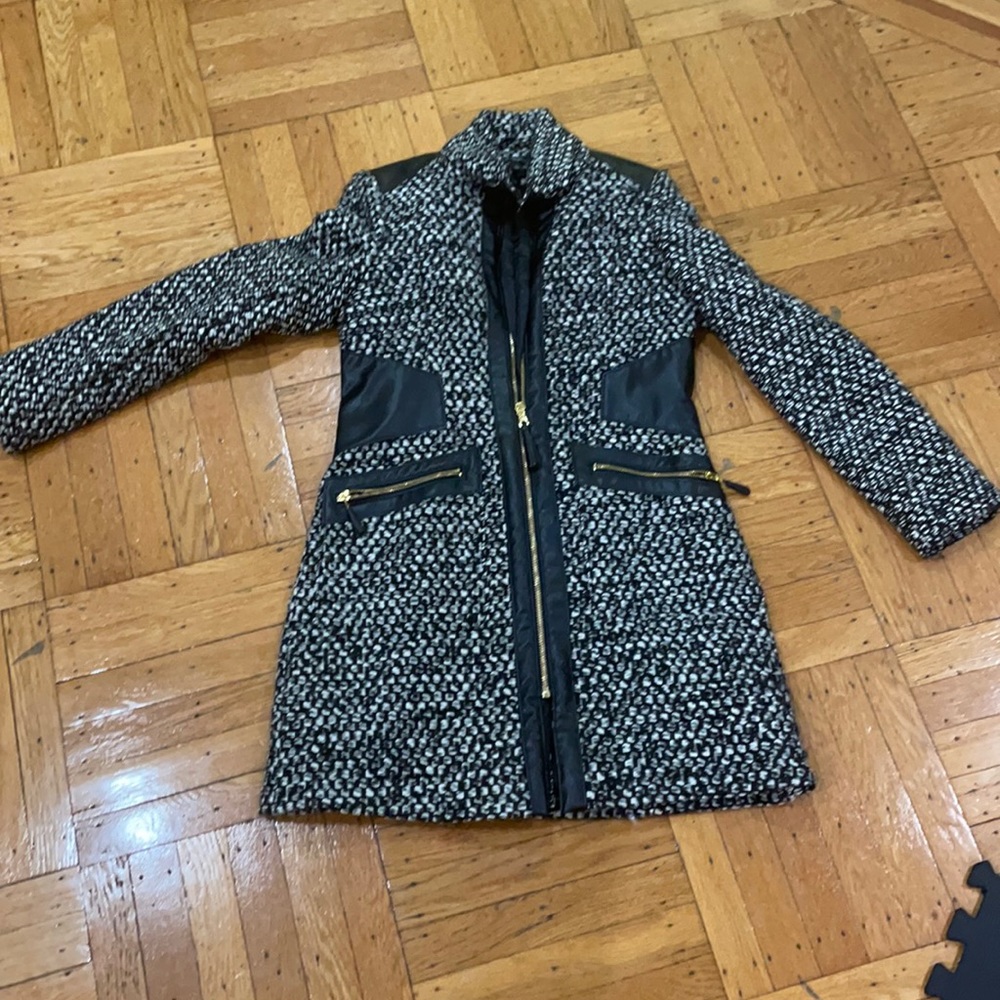 Brand new condition. Never worn coat leather detail and gold hardware